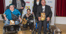 „Pedigree“ und „Hunde für Handicaps“ ehren beste Assistenzhund-Teams