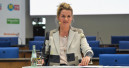Karin Dohm geht überraschend