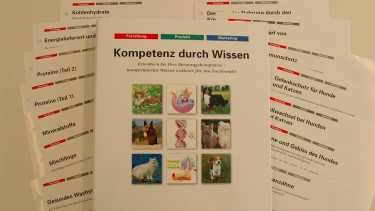 „Kompetenz durch Wissen“
