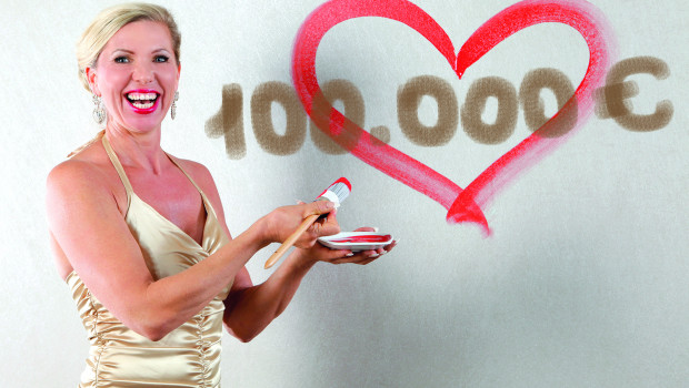 Trixie sammelt 100.000 € Spenden. Trixie sammelt 100.000 € Spenden.