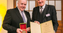 Raiffeisen-Medaille für Dr. Clemens Große Frie 