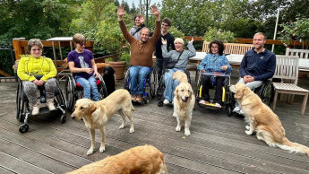 Mera bekräftigt Partnerschaft mit Vita Assistenzhunde Mera bekräftigt Partnerschaft mit Vita Assistenzhunde