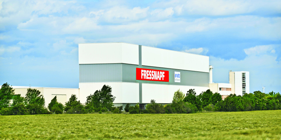 Fressnapf, Logistikzentrum in Großzöberlitz
