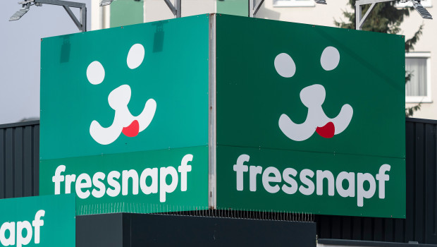 Die Kooperation zwischen Fressnapf und DA Direkt mit der Marke Petolo ist beendet. Stattdessen vertreibt der Heimtierspezialist seit 1. Januar dieses Jahres Policen der Agila Haustierversicherung.