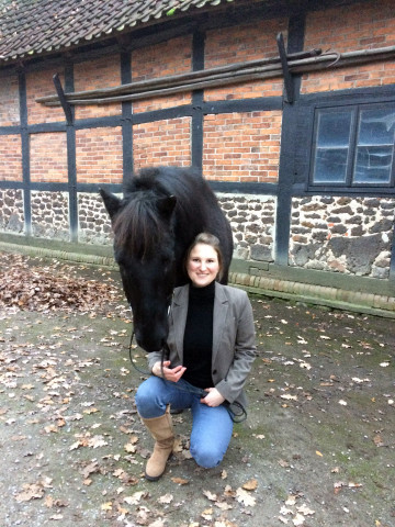 Wildcare, Dr. Kathrin Dressel
