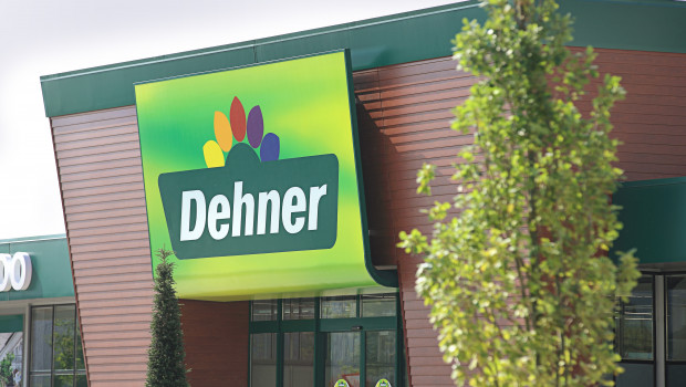 Dehner eröffnet in Göppingen und Böblingen.