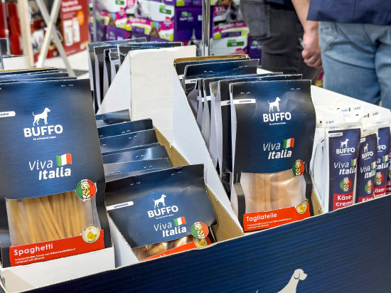 „Buffo“-Hundenahrung „Buffo“-Hundenahrung