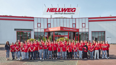 Hellweg begrüßt 70 Nachwuchskräfte