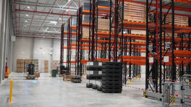 Hornbach eröffnet energieeffizientes Logistikzentrum