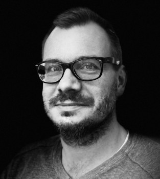 Christian Köhler war vor seiner neuen Tätigkeit Objektleiter des Magazins Der Hund und des Internetportals Stadthunde.com.