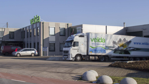 Veldas Vorgehen auf dem deutschsprachigen Markt gibt im Zoofachhandel Rätsel auf.