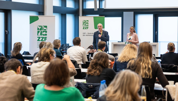 Dr. Stefan K. Hetz, wissenschaftlicher Referent für Heimtiere beim ZZF, wird in das Thema einführen.