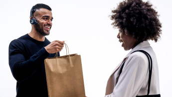 KI-Vorteile aus Kundensicht in den Fokus stellen KI-Vorteile aus Kundensicht in den Fokus stellen