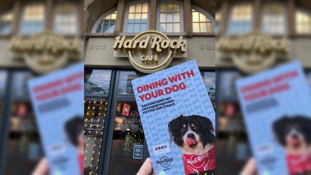 Im Hard Rock Café Hamburg gibt es nun eine Extra-Speisekarte für Vierbeiner, die das Bio-Futter von Strayz in verschiedenen Geschmacksvarietäten enthält.