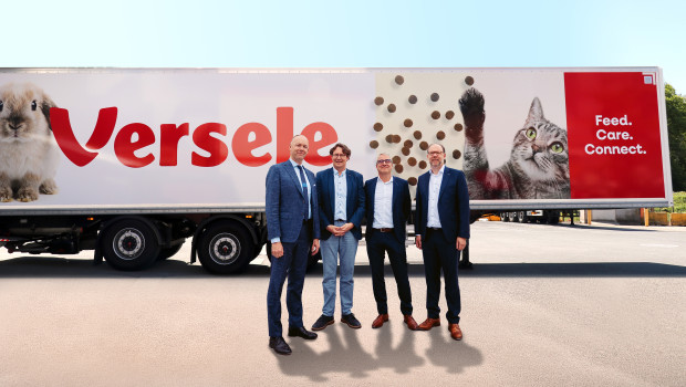 Das Direktorium von Versele mit CEO Francis D’Hoore (2.v.r.).
