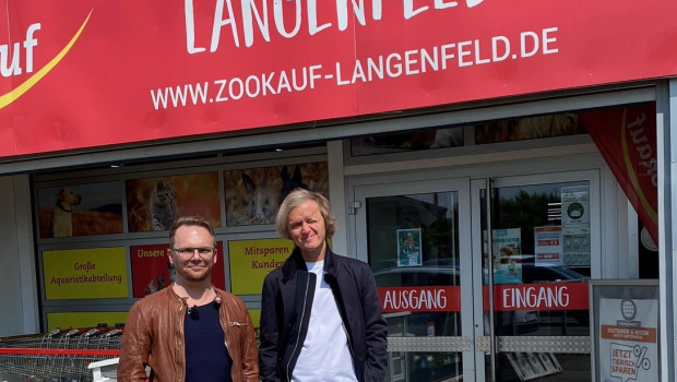 Ralf Schmitz (links) und Pierre M. Krause begaben sich auf eine amüsante Einkaufstour im Zookauf Langenfeld.