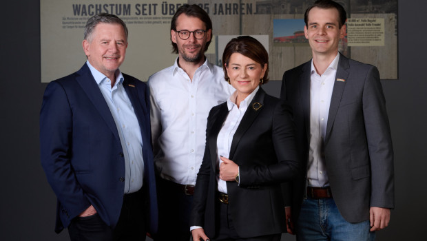 Von links: Erich Harsch, Jan Hornbach, Dr. Joanna Kowalska und Nils Hornbach bilden ab dem 1. November das Vorstands-Team der Hornbach Management AG.