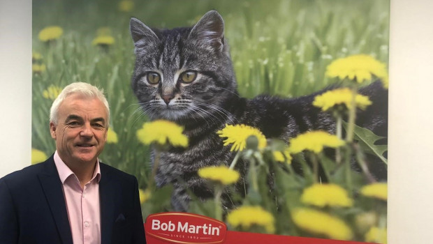 Tony Raeburn, CEO von Pets Choice, freut sich über die Marken von Bob Martin in seinem Produktportfolio.