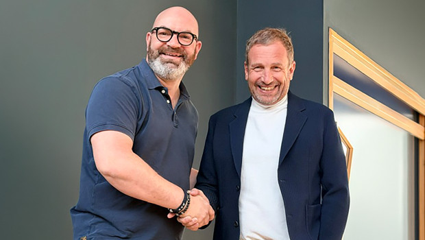 Neupositionierung der Marke Gevo: Der neue Geschäftsführer Sven Kramer (l.) mit Klaus Mittermeier, CEO und Gründer der Mühldorfer Group. Neupositionierung der Marke Gevo: Der neue Geschäftsführer Sven Kramer (l.) mit Klaus Mittermeier, CEO und Gründer der Mühldorfer Group.