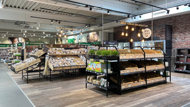 Der Meat-Corner im frisch renovierten Fressnapf Future Store Lauingen.