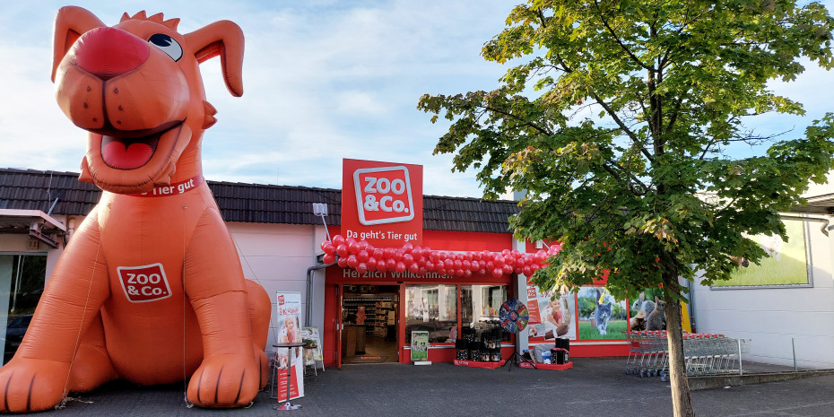 Der neue Standort in Wirges ­präsentiert sich von außen attraktiv und bietet im Inneren eine rund  530 m² Verkaufsfläche.