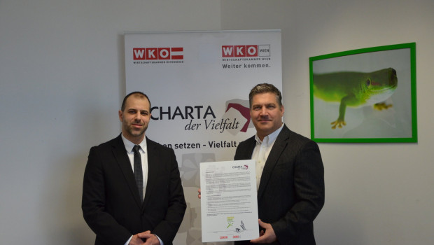 Abdullah-Cem Say (links) von der Wirtschaftskammer Österreich und Megazoo Österreich-Prokurist Holger Luer. Foto: Megazoo