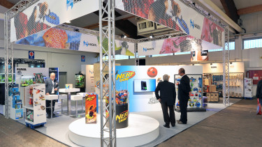 Stark mit Hund & Katze