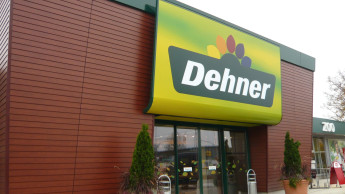 Dehner eröffnet umgebautes Gartencenter