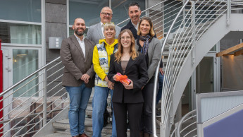 Zooma für besondere Verdienste ausgezeichnet