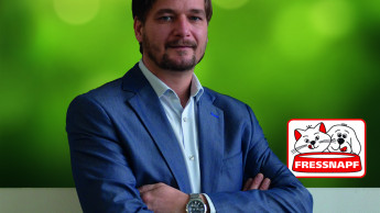Marketing und Einkauf bei Fressnapf in einer Hand