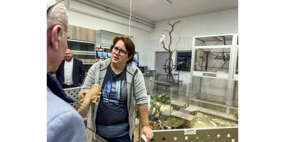 Monika Maringer verkauft in Pinsdorf sogar Echsen und Spinnen.&nbsp;