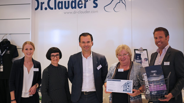 Dr. Clauder