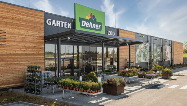 Kundenfreundlich und ressourcenschonend zeigt sich der Dehner-Neubau in Königsbrunn.