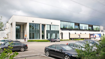 Karlie Group steckt weiter in der Klemme