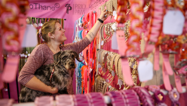 Die Animal in Stuttgart deckt die Bereiche Hund, Katze, Aquaristik, Terraristik, Kleintiere und Vögel ab. Die Animal in Stuttgart deckt die Bereiche Hund, Katze, Aquaristik, Terraristik, Kleintiere und Vögel ab.