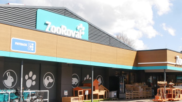 Zoo Royal baut Präsenz in Hamburg aus