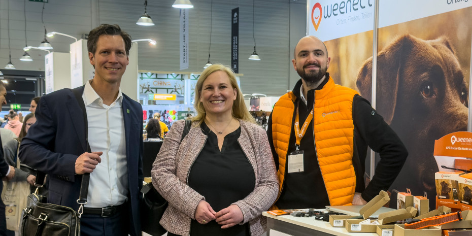Gordon Bonnet (l.) und &nbsp;Dr. Rowena Arzt waren auch auf der Spoga Horse unterwegs, um mit der Branche im persönlichen Kontakt zu bleiben.&nbsp;
