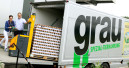 Grau spendet für Tierheim