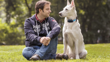 Tractive kooperiert mit Martin Rütter