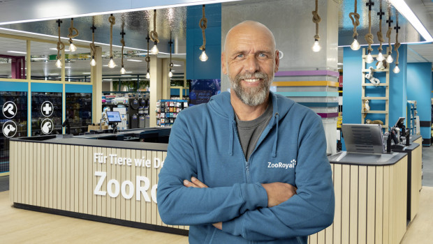 Fußballprofi Holger Stanislawski betreibt den neuesten Zoo-Royal-Zoofachmarkt in Hamburg-Stellingen.