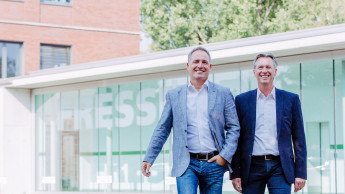 Fressnapf organisiert Vertrieb um Fressnapf organisiert Vertrieb um