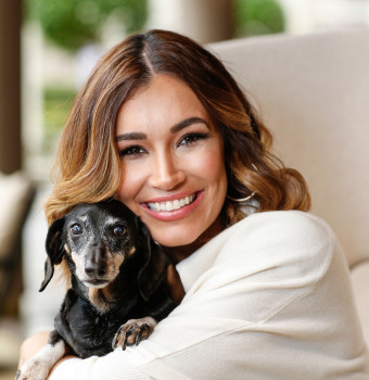 Nestlé Purina startet internationale Kampagne mit Jana Ina Zarrella.