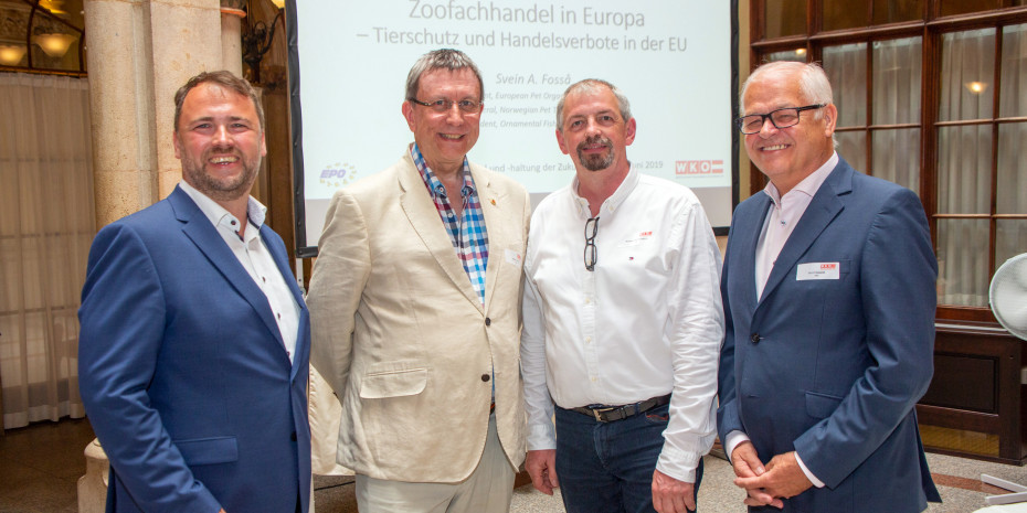  (von links): Klaus Krachbüchler, Svein Fossa, Norbert Holthenrich und Kurt Essmann. Foto: WKW/Weinwurm