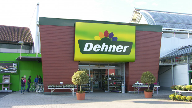 Dehner darf Standorte in sieben Bundesländern, hier in Karlsbad in Baden-Württemberg, wieder öffnen.