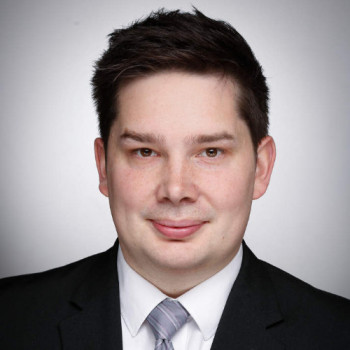 Marcel Heinzer verfügt über mehrere Jahre Erfahrung im Heimtiernahrungsvertrieb.