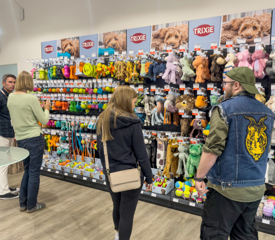 Zwischen Hunderten von Produkten wurden allein 439 neue gezeigt. Zwischen Hunderten von Produkten wurden allein 439 neue gezeigt.