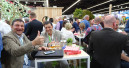 Partystimmung in den Messehallen