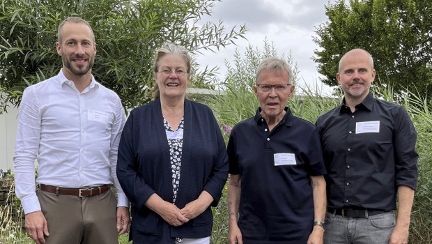 Das BNA-Präsidium freut sich über den Mitgliederzuwachs, im Bild: (von links) René Wüst, Dr. Gisela von Hegel, Kurt Landes und Dr. Martin Singheiser. 