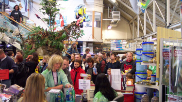 Kölle-Zoo: Fisch- und Reptilienbörse in allen Märkten