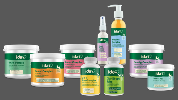 Neben den hier gezeigten Lösungen speziell für Hunde bietet ida+ auch Produkte für Katzen, Geflügel, Pferde, Ziervögel und Wildtiere wie Eichhörnchen und Vögel an.